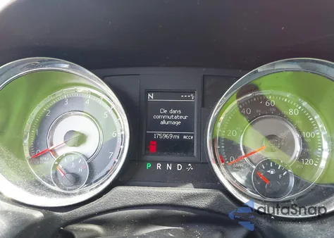 2012 Chrysler Town & Country Touring from USA, damaged, VIN 2C4RC1BG0CR187331